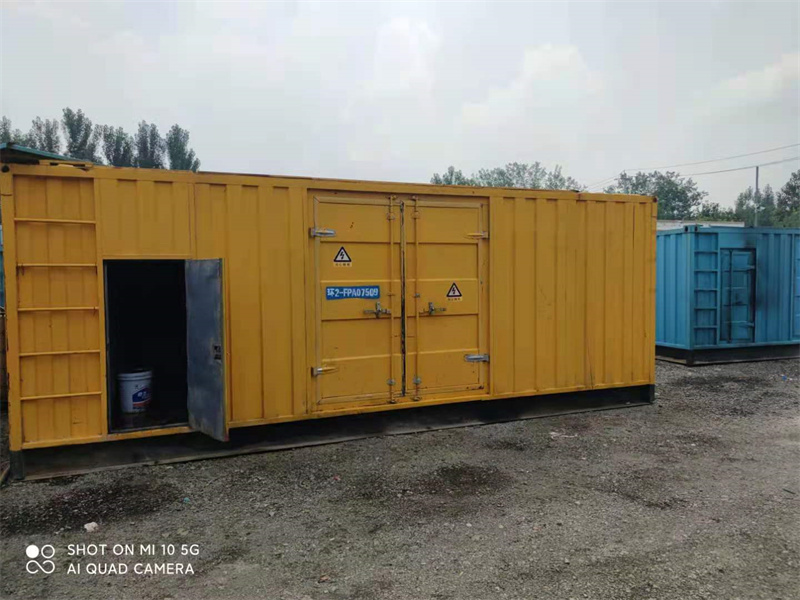 宝塔200KW柴油发电机组需要配备什么型号的电缆线？