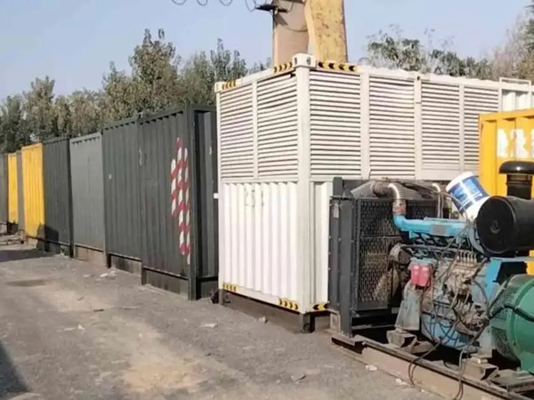 宝塔200KW柴油发电机机组每小时油耗是多少？