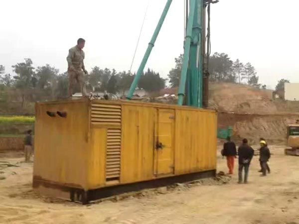 宝塔如何判断水冷式机油散热器密封件是否需要更换？